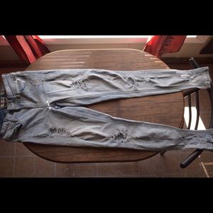 Indigo rein Distressed jeans